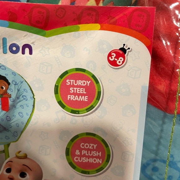 New CoComelon Kids Foldable Saucer Chair- Blue and Green - Picture 3 of 6